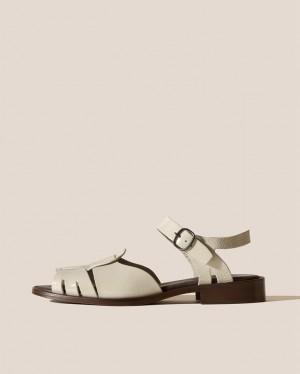 Women's Hereu Ancora Crinkled Glossy Fisherman Sandals Cream | Canada-87UTBZNOL