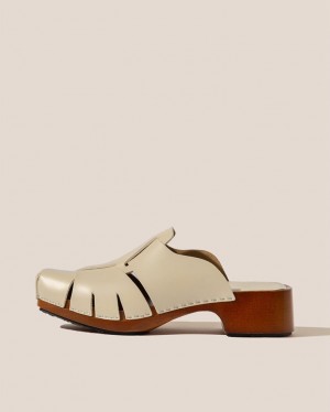 Women's Hereu Licia Square Toe-fisherman Mules Beige | Canada-19BCZGMQP