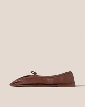 Women's Hereu Puntera Pleated-toe Flats Brown | Canada-38SKIGZUX