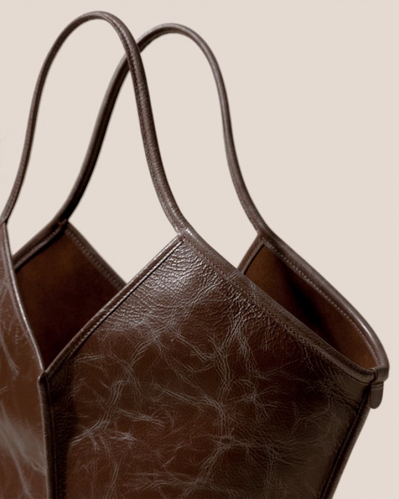 Women's Hereu Calella Distressed Leather Tote Bag Chocolate | Canada-01QTLFOBU