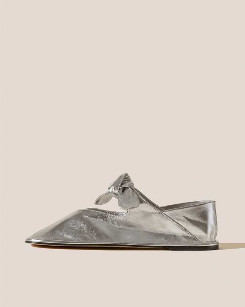 Women\'s Hereu Llasada Front-knot Flats Silver | Canada-46UINQKPD