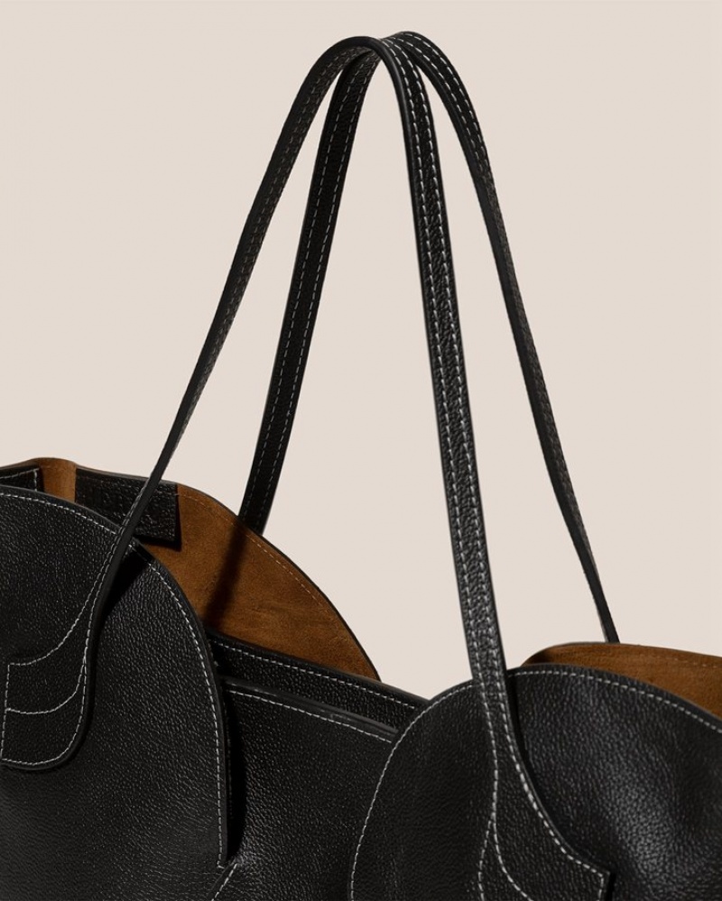 Women's Hereu Sepal L Grainy Large Tulip Shape Zipped Tote Bag Black | Canada-03DMEVSXR